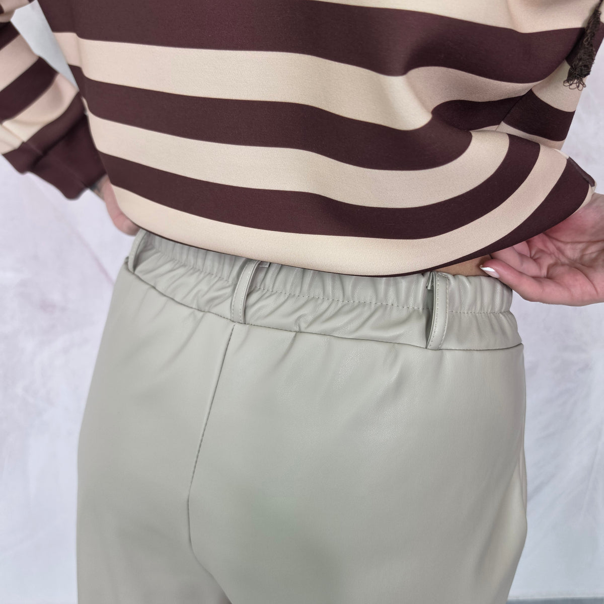PANTALONE NAIRA