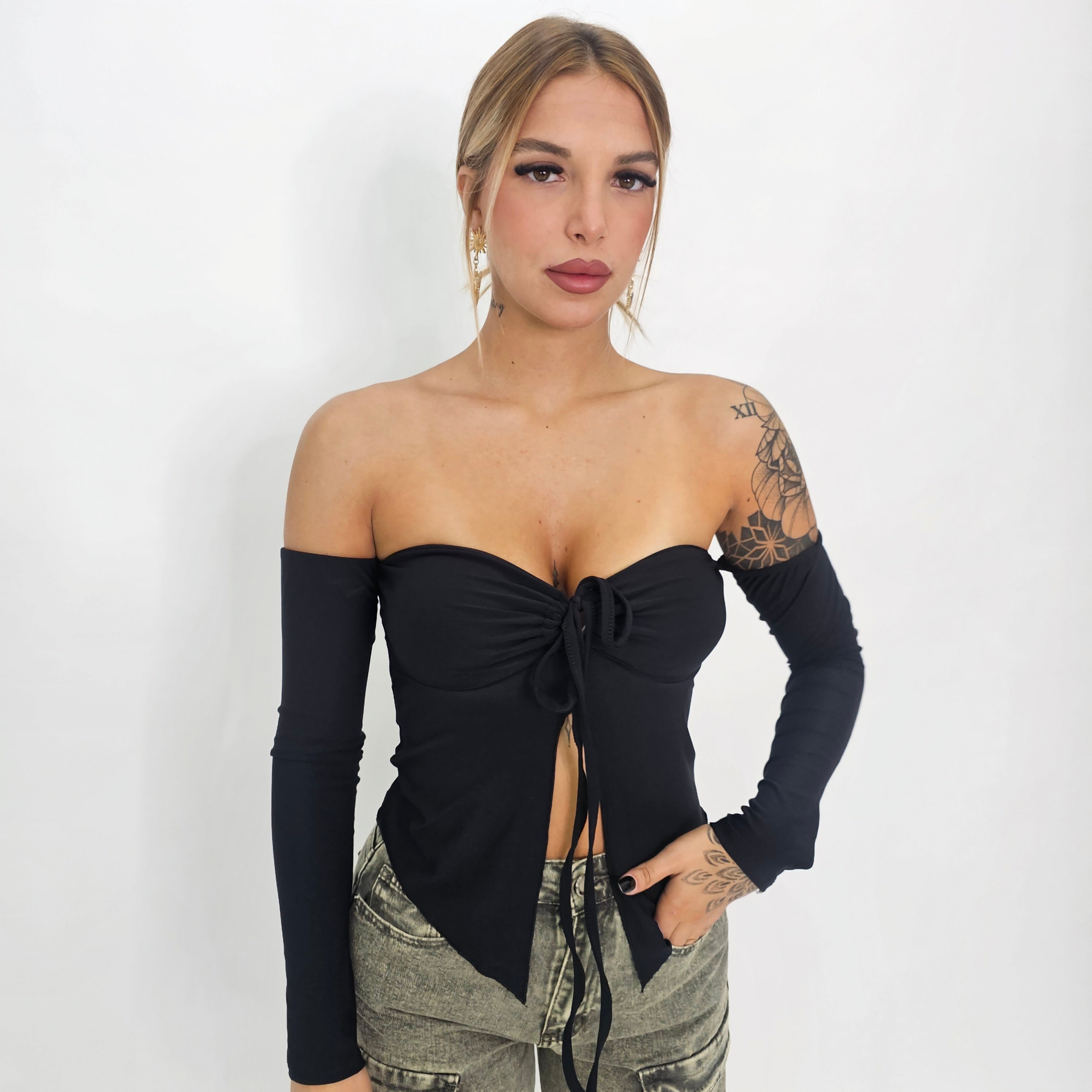 TOP CLELIA